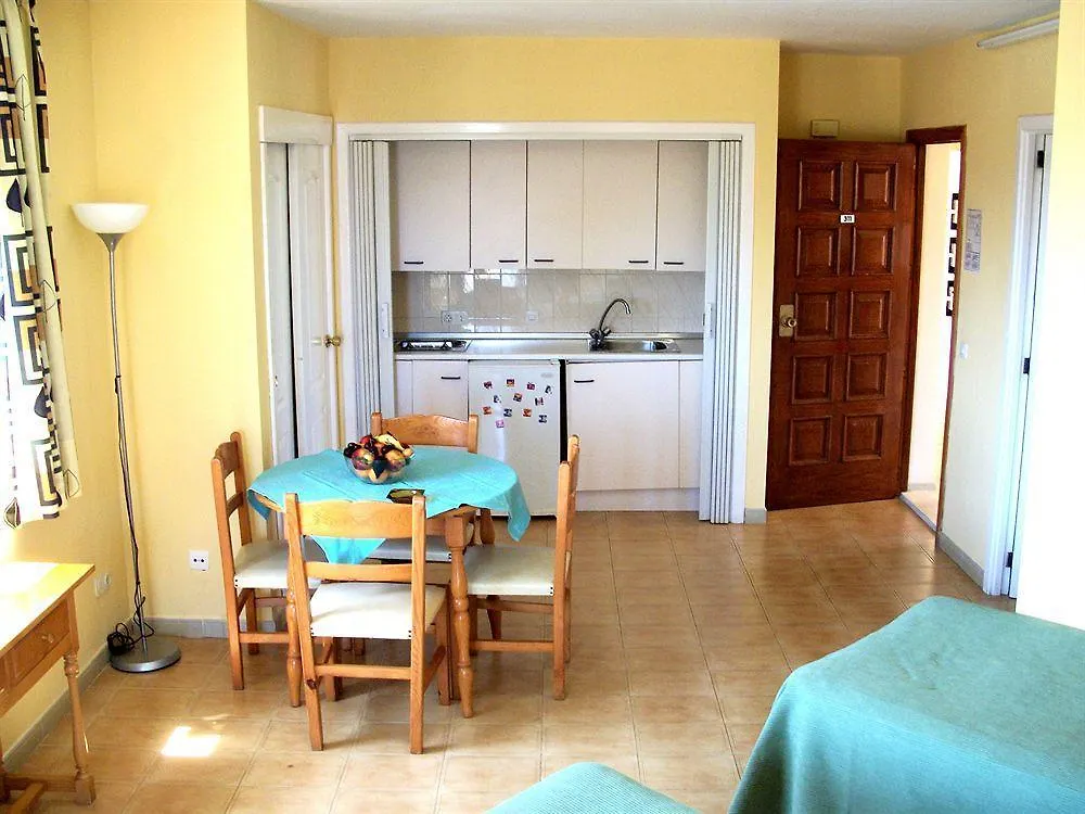 Ξενοδοχείο Welikehotel Triton Beach (Adults Only) Cala Ratjada